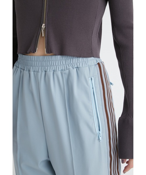 emmi（エミ）の「【emmi atelier】サイドライントラックパンツ（スウェットパンツ・レディース・ライトブルー/パープル・0/1）」の7枚目の写真