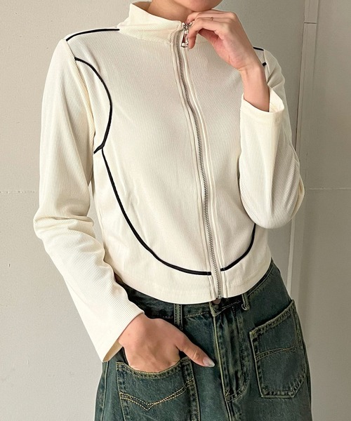 Jewelobe(ジュエローブ)の「コンパクトラインジップアップトレーナー(Tシャツ/カットソー・レディース・ホワイト/カーキ/ブラック・FREE)」の2枚目の写真