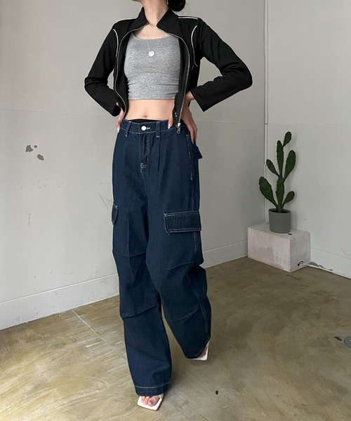 Jewelobe(ジュエローブ)の「コンパクトラインジップアップトレーナー(Tシャツ/カットソー・レディース・ホワイト/カーキ/ブラック・FREE)」の20枚目の写真