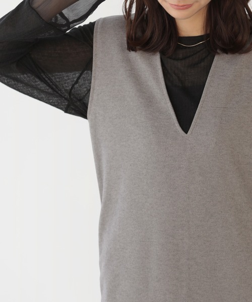 nouvellemoi（ヌーベルモイ）の「Vネックロングジャンパースカート（ジャンパースカート・レディース・アイボリー/ブラック/グレー/モカ・S/L/M）」の21枚目の写真