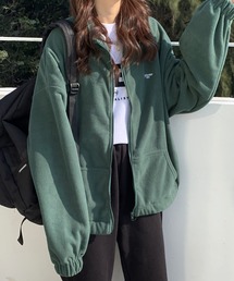 SHEPP（シープ）の「【お気に入り7000人突破！】フリースボア ワンポイント刺繍 スタンドネックジップアップジャケット（ブルゾン）」