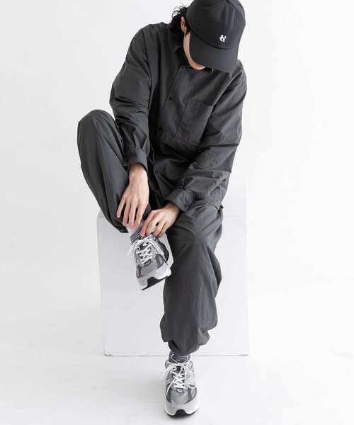 EKAL(エカル)の「『撥水/UVカット』『UR TECH』ナイロンタッサートラウザー(その他パンツ・メンズ・グレー/ベージュ・SMALL/MEDIUM/LARGE)」の14枚目の写真