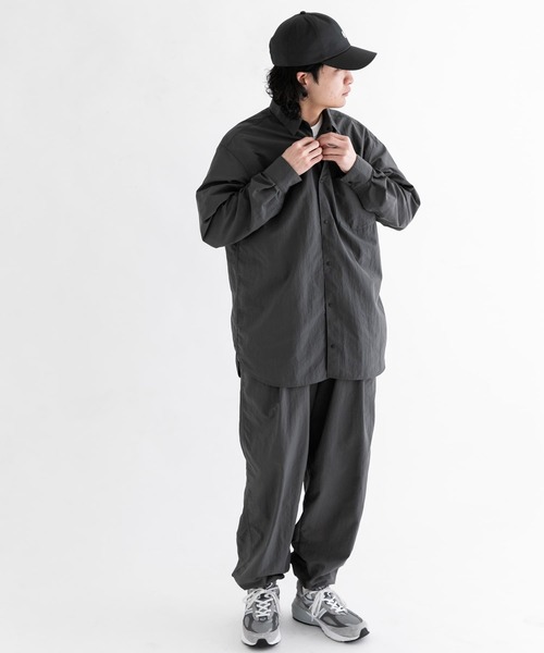 EKAL(エカル)の「『撥水/UVカット』『UR TECH』ナイロンタッサートラウザー(その他パンツ・メンズ・グレー/ベージュ・SMALL/MEDIUM/LARGE)」の20枚目の写真