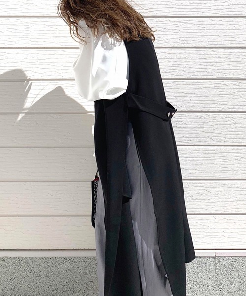 Q(キュー)の「バックベルト付きジレ(ベスト・レディース・キャメル/ブラック・MEDIUM)」の14枚目の写真