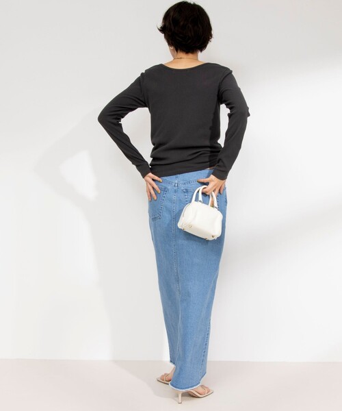 Rie Miller（リエミラー）の「ランダムテレコ長袖Tシャツ（Tシャツ/カットソー・レディース・オフホワイト/チャコールグレー/クリーム・38）」の22枚目の写真