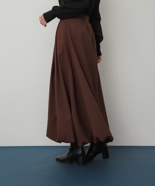 SENSE OF PLACE by URBAN RESEARCH(センスオブプレイスバイアーバンリサーチ)の「バルーンスカート(スカート・レディース・ブラック/ベージュ/オフホワイト/ブルー/チャコールグレー/ネイビー/ブラウン・SMALL/MEDIUM)」の13枚目の写真