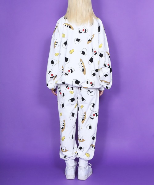 新品 プニュズ パンツ punyus 鰻 総柄 パンツ 鰻重 スウェットパンツ うなぎ総柄スウェットパンツ[品番：PNYW0003666]｜PUNYUS
