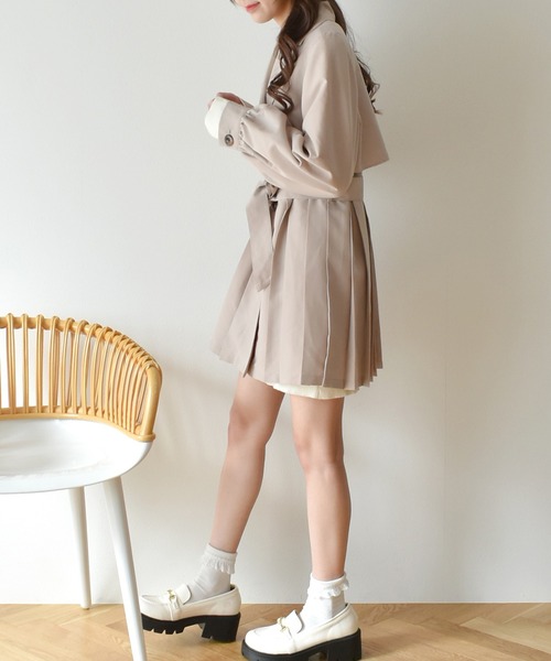 ems excite（エムズエキサイト）の「ピーチプリーツトレンチ（トレンチコート・レディース・ライトブラウン/ブラック/ナチュラル・FREE）」の20枚目の写真