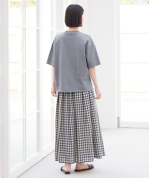 Viola e Viola(ヴィオラエヴィオラ)の「さらひやりコットン プチハイ5分袖Tシャツ(Tシャツ/カットソー・レディース・グレイッシュブルー/オレンジ/ホワイト/ブラック・LL/3L/M/L)」の13枚目の写真