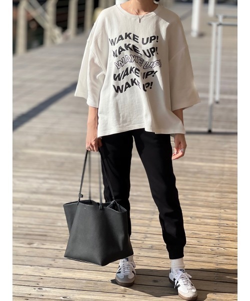 Day and Grade(デイアンドグレイド)の「ロゴカットソー(Tシャツ/カットソー・レディース・ブラック/アイボリー・FREE)」の6枚目の写真