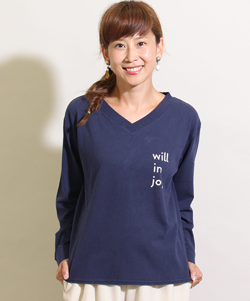 Kastane（カスタネ）の「衿ラインVネックLONGTEE（Tシャツ/カットソー・レディース・アイボリー/ネイビー/ブラウン・FREE）」の3枚目の写真