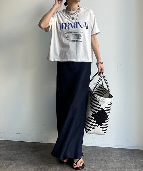 DouDou(ドゥドゥ)の「【WEB限定】TERMINALロゴTEE(Tシャツ/カットソー・レディース・チャコールグレー/グレー/ホワイト系その他・FREE)」の6枚目の写真