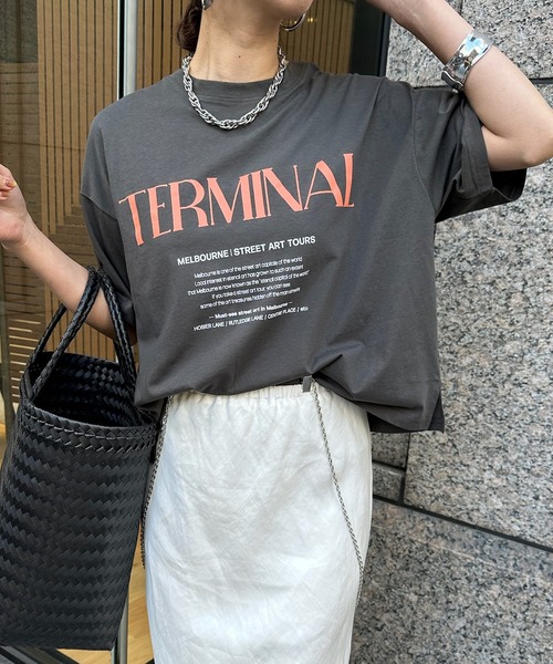 DouDou(ドゥドゥ)の「【WEB限定】TERMINALロゴTEE(Tシャツ/カットソー・レディース・チャコールグレー/グレー/ホワイト系その他・FREE)」の17枚目の写真