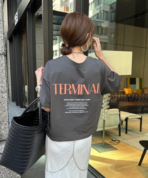 DouDou(ドゥドゥ)の「【WEB限定】TERMINALロゴTEE(Tシャツ/カットソー・レディース・チャコールグレー/グレー/ホワイト系その他・FREE)」の22枚目の写真