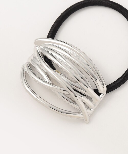 BEAUTY&YOUTH UNITED ARROWS(ビューティーアンドユースユナイテッドアローズ)の「【WEB限定】メタル ギザメッシュ ヘアゴム(ヘアゴム・レディース・ゴールド/シルバー・FREE)」の5枚目の写真