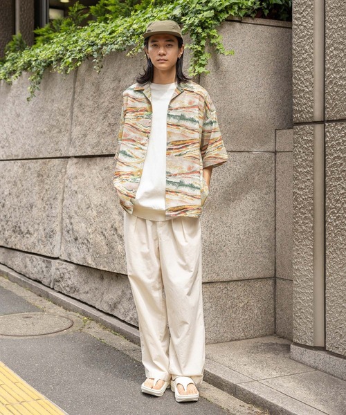 niko and...（ニコアンド）の「ボリュームトングサンダル（サンダル・メンズ・オフホワイト/グレー/ブラック・MEDIUM/LARGE）」の4枚目の写真