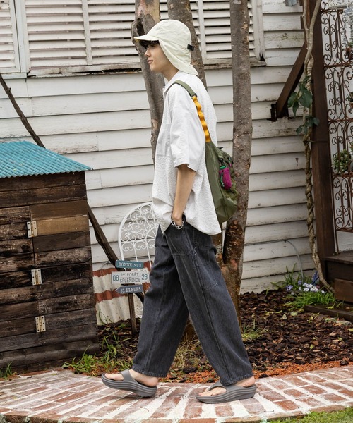 niko and...（ニコアンド）の「ボリュームトングサンダル（サンダル・メンズ・オフホワイト/グレー/ブラック・MEDIUM/LARGE）」の14枚目の写真