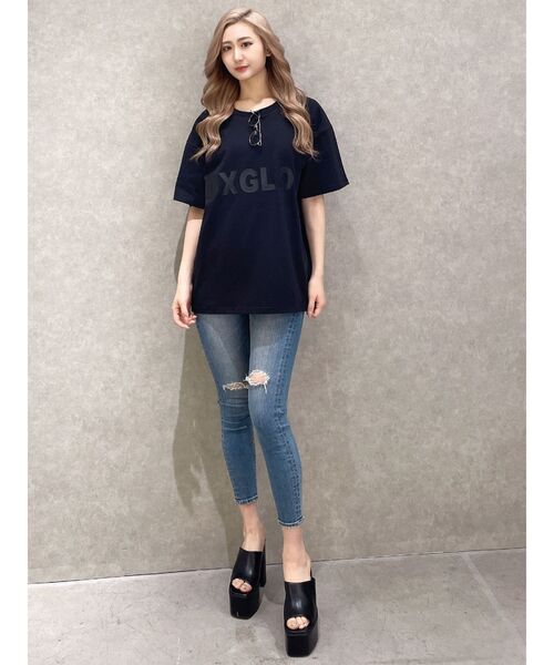 GYDA(ジェイダ)の「FOXGLOVE BIG Tシャツ(Tシャツ/カットソー・レディース・オフホワイト/グレー/ブラック・FREE)」の16枚目の写真