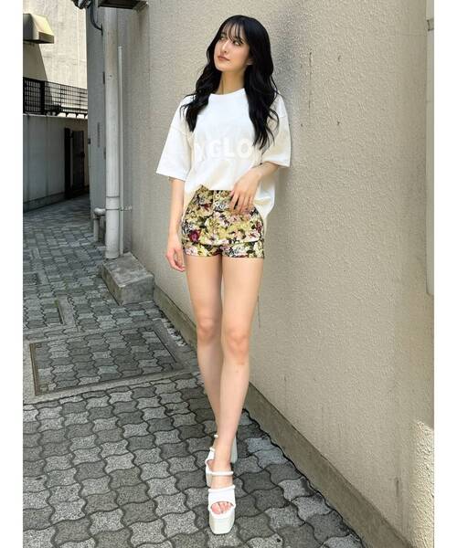 GYDA(ジェイダ)の「FOXGLOVE BIG Tシャツ(Tシャツ/カットソー・レディース・オフホワイト/グレー/ブラック・FREE)」の10枚目の写真