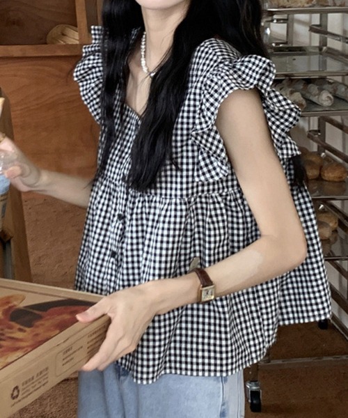 HALEY PESCA（ヘーリーペスカ）の「HALEY PESCA/スクエアネック　チェックフリルブラウス（シャツ/ブラウス・レディース・ブラック/レッド・SMALL/MEDIUM/LARGE）」の9枚目の写真