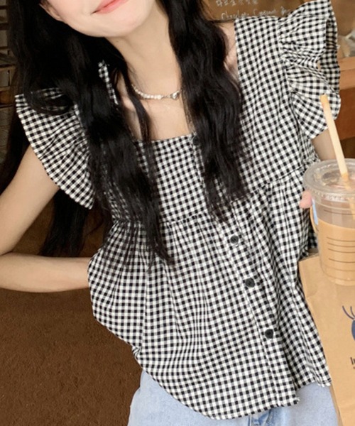 HALEY PESCA（ヘーリーペスカ）の「HALEY PESCA/スクエアネック　チェックフリルブラウス（シャツ/ブラウス・レディース・ブラック/レッド・SMALL/MEDIUM/LARGE）」の4枚目の写真