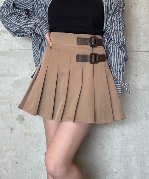one way（ワンウェイ）の「サイドダブルベルトプリーツスカート