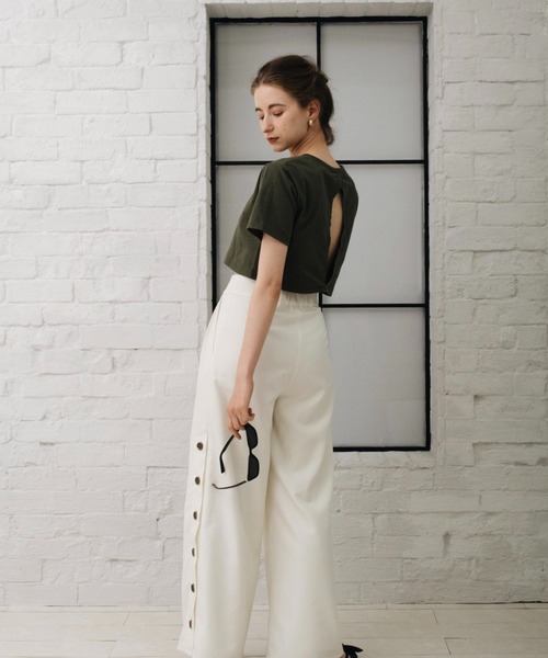 RANCLIC（ランクリック）の「cropped back open T-shirt 【RC】（Tシャツ/カットソー・レディース・アイボリー/ブラック/カーキ・FREE）」の11枚目の写真