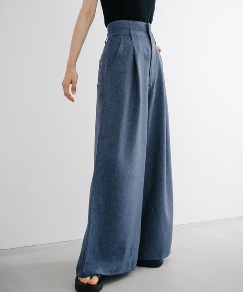 refinedworks（リファインドワークス）の「【refinedworks】デニム見えするボリュームハイウエストバギーパンツ！（デニムパンツ・レディース・ネイビー/ブラック・FREE）」の17枚目の写真