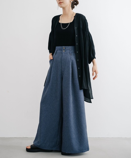 refinedworks（リファインドワークス）の「【refinedworks】デニム見えするボリュームハイウエストバギーパンツ！（デニムパンツ・レディース・ネイビー/ブラック・FREE）」の8枚目の写真