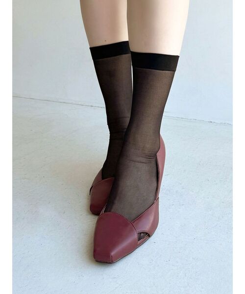 RESEXXY(リゼクシー)の「スリットトゥピンヒールパンプス(パンプス・レディース・ブラック/レッド・SMALL/MEDIUM/LARGE)」の1枚目の写真
