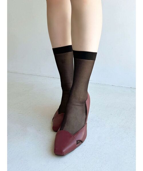 RESEXXY(リゼクシー)の「スリットトゥピンヒールパンプス(パンプス・レディース・ブラック/レッド・SMALL/MEDIUM/LARGE)」の9枚目の写真