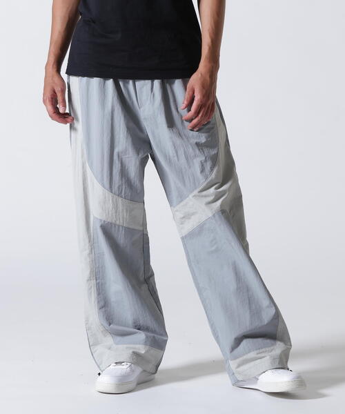 SIS(エスアイエス)の「SIS/エスアイエス/スイッチングナイロンパンツ(その他パンツ・レディース・グレー/ブラック・F)」の2枚目の写真
