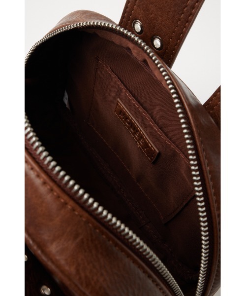 MOUSSY（マウジー）の「BUCKLE HANDLE MINI ボストンバッグ（ボストンバッグ・レディース・ブラウン/ブラック/ダークパープル・FREE）」の13枚目の写真