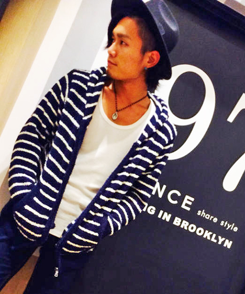 VENCEEXCHANGE（ヴァンスエクスチェンジ）の「ボアモール ZIP パーカー（パーカー・メンズ・ネイビー/シルバー・MEDIUM/LARGE）」の2枚目の写真