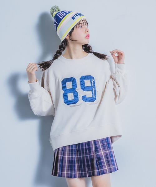 repipi armario（レピピ アルマリオ）の「ナンバリングスウェット（スウェット・キッズ・アイボリー/ブラック/サックスブルー/グレー/チャコールグレー/ブルー・SMALL/MEDIUM/LARGE）」の2枚目の写真