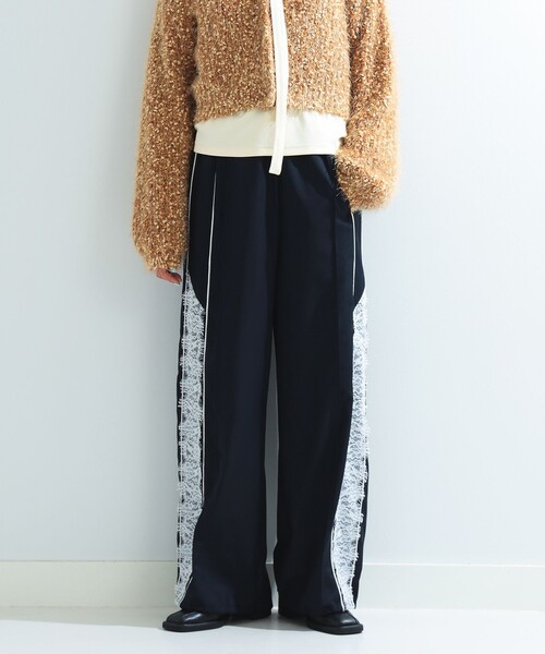 Ray BEAMS(レイビームス)の「サイド レース ラインパンツ(その他パンツ・レディース・ネイビー/グレー・0/1)」の4枚目の写真