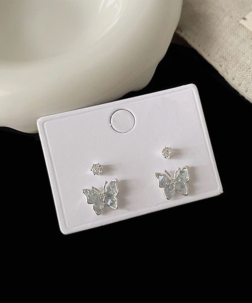 VIBGYOR Women（ヴィブジョー　ウィメン）の「【float】バタフライ モチーフ ピアス【2ペアセット】（ピアス（両耳用）・レディース・シルバー・FREE）」の4枚目の写真