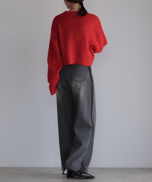 r.（アールドット）の「モヘアタッチニット　クロップドプルオーバー（ニット/セーター・レディース・チャコールグレー/アイボリー/グリーン/レッド/モカ/イエロー・FREE）」の8枚目の写真