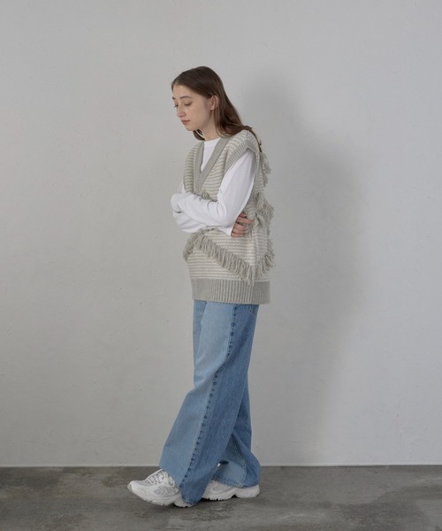 フリンジデザインVネックニットベスト ベスト アウター トップス 春服 オシャレ Edit Sheen Vネックフリンジニットベスト | 人気レディース