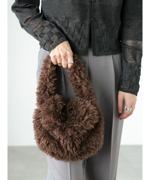 Lugnoncure（ルノンキュール）の「チェーン付フェイクファーバッグ（ハンドバッグ・レディース・ブラウン/オフホワイト/グリーン・F）」の10枚目の写真