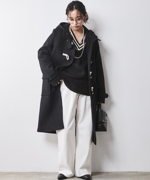 CHIC STYLE（シックスタイル）の「袖ラインVネックニットプルオーバー ＜大きいサイズ有＞シックスタイル（ニット/セーター・レディース・ブラック/アイボリー・5L/4L/3L/LL/L/M）」の3枚目の写真