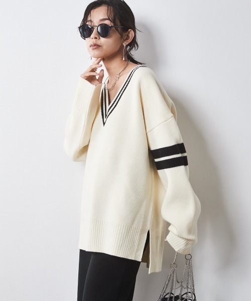 CHIC STYLE（シックスタイル）の「袖ラインVネックニットプルオーバー ＜大きいサイズ有＞シックスタイル（ニット/セーター・レディース・ブラック/アイボリー・5L/4L/3L/LL/L/M）」の16枚目の写真