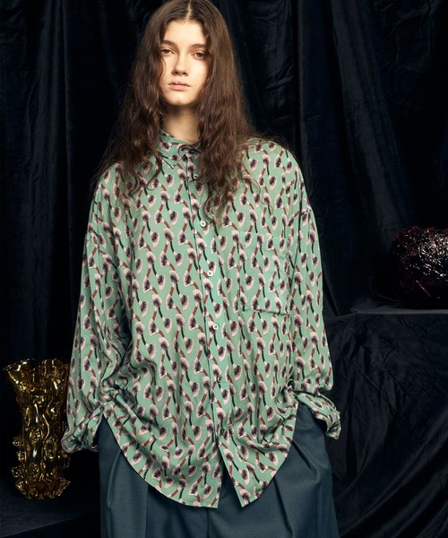 MAISON SPECIAL（メゾンスペシャル）の「《UNISEX》【Italian Dead Stock Fabric】Prime-Over Regular Collar Shirt/プライムオーバーレギュラーカラーシャツ 【MAISON SPECIAL/メゾンスペシャル】（シャツ/ブラウス・メンズ・チャコールグレー/ブラック/ネイビー/ブラウン/オフホワイト/ピンク/オレンジ/ブルー/グリーン/ライトグリーン/ピンクベージュ/ダークブラック/ベージュ・1/2）」の9枚目の写真