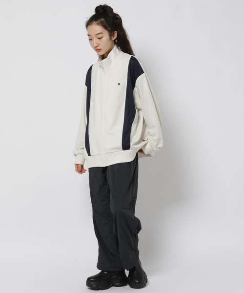 POLO BCS（ポロ ビーシーエス）の「【POLO BCS(ポロ・ビーシーエス)】トラックジャケット（ジャージ・レディース・アイボリー/ネイビー/ボルドー・SHORT/LONG）」の17枚目の写真