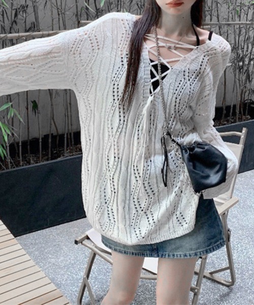 Miniministore(ミニミニストア)の「透かし編み ニットトップス レースアップ(ニット/セーター・レディース・ホワイト/ブラック・FREE)」の5枚目の写真