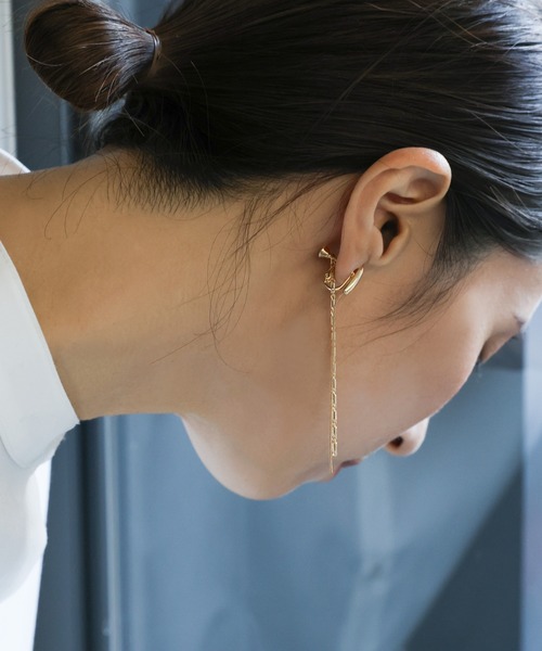 select MOCA（セレクトモカ）の「ダブルラインチェーンロングイヤリング（イヤリング・レディース・シルバー/ゴールド・FREE）」の15枚目の写真