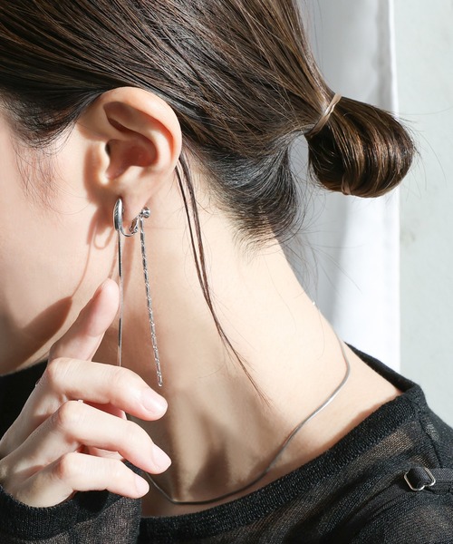 select MOCA（セレクトモカ）の「ダブルラインチェーンロングイヤリング（イヤリング・レディース・シルバー/ゴールド・FREE）」の6枚目の写真