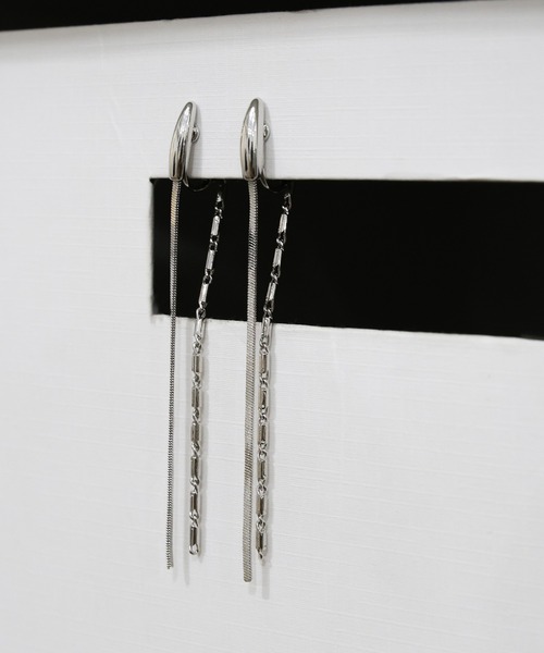 select MOCA（セレクトモカ）の「ダブルラインチェーンロングイヤリング（イヤリング・レディース・シルバー/ゴールド・FREE）」の11枚目の写真