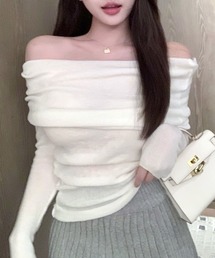 オフショルニット