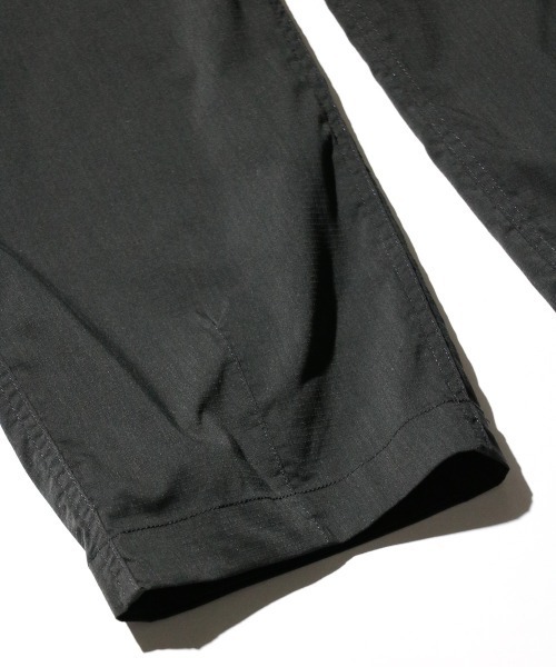 NANGA(ナンガ)の「NANGA / ナンガ HINOC RIPSTOP FIELD PANTS ヒノック リップストップ フィールドパンツ(その他パンツ・メンズ・ブラック/エメラルド・MEDIUM/LARGE/X-LARGE)」の9枚目の写真